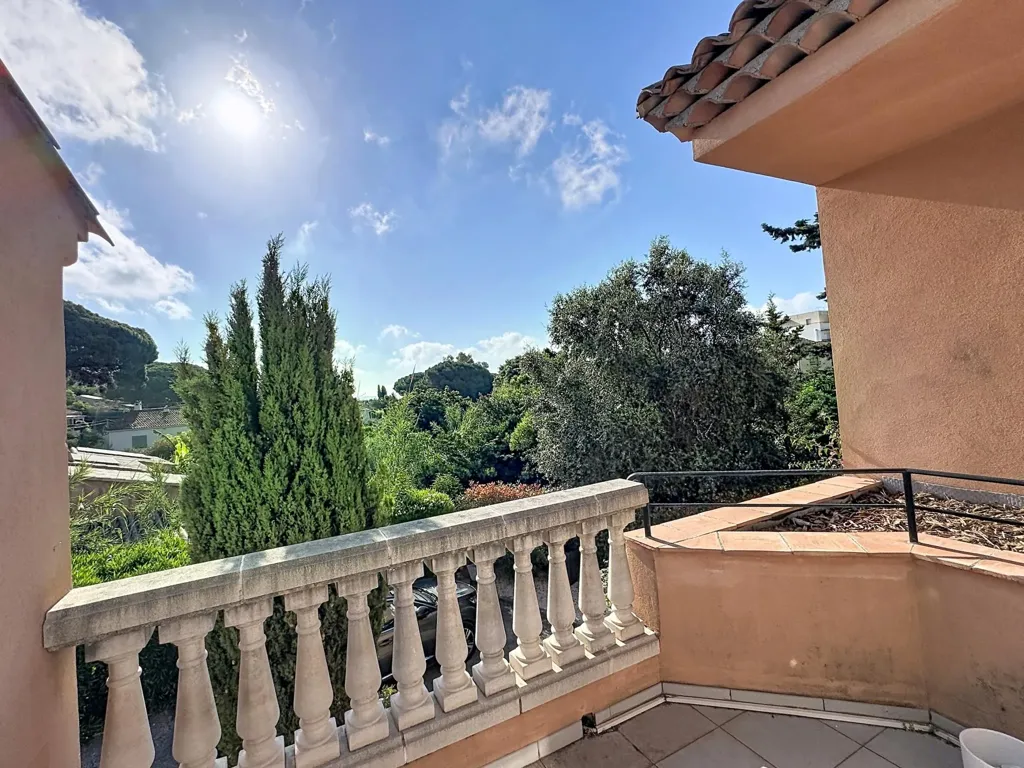 Rõdu - Villa with Pool near Cavalaire Centre