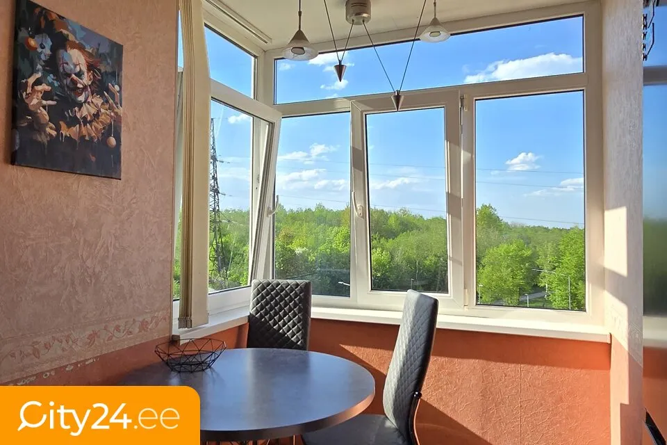 Rõdu - 3-Bedroom Flat with Balcony in Narva