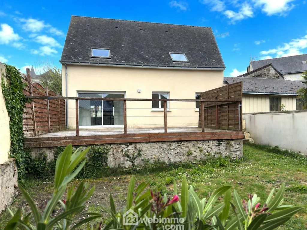 Jardin - Maison Familiale avec Terrasse à Mazé-Milon