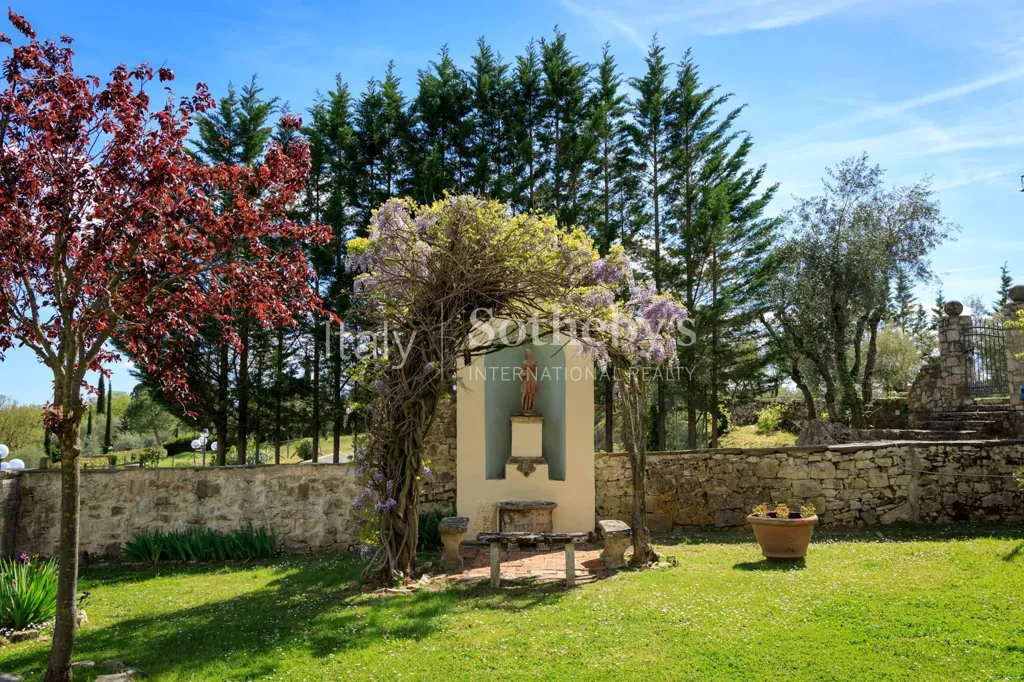 Jardin - Historic Estate with Vineyards in Chianti