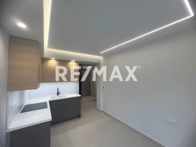 1-room apartment in GR
