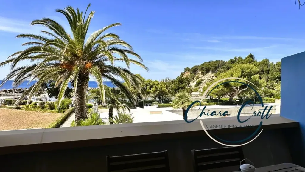 Terrass - Studio with Sea View Terrace in Rosignano Marittimo