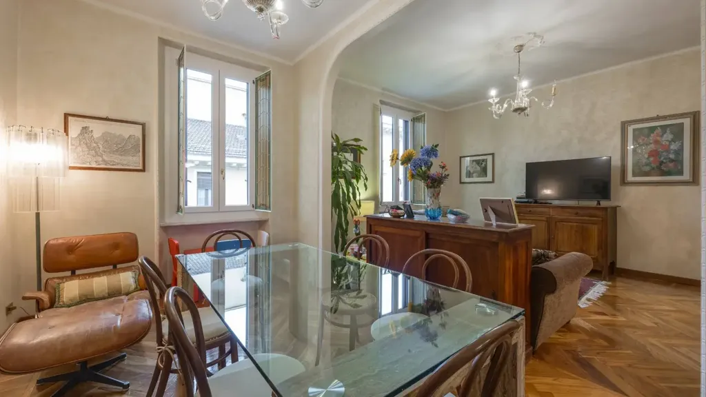 Salle à manger - Period Apartment with Balcony in Turin
