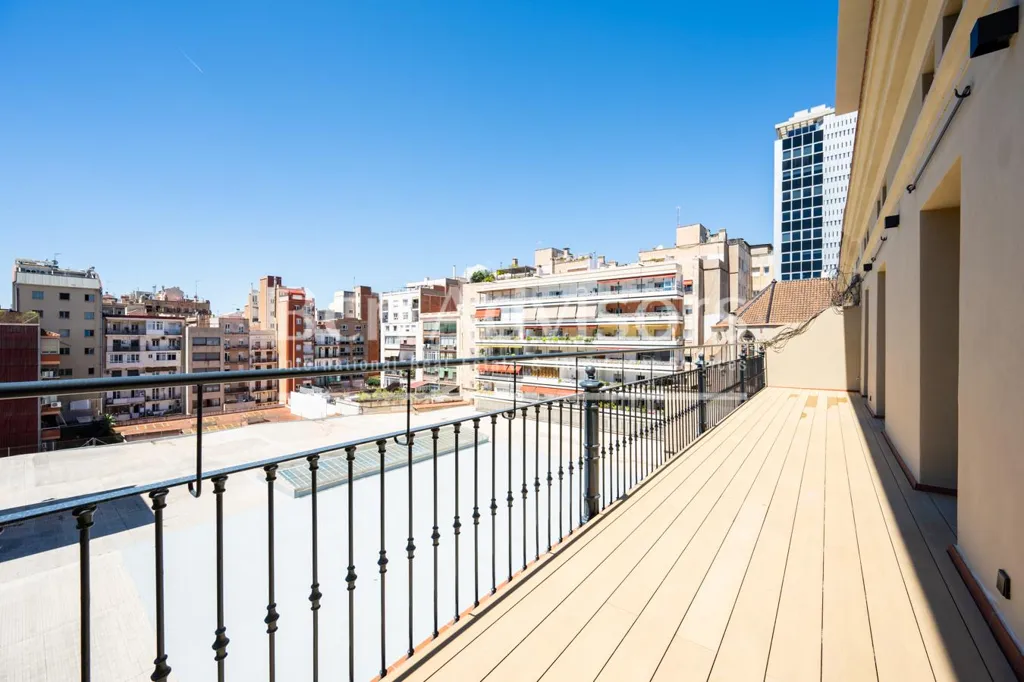Rõdu - Duplex Penthouse with Terraces in Dreta de l'Eixample