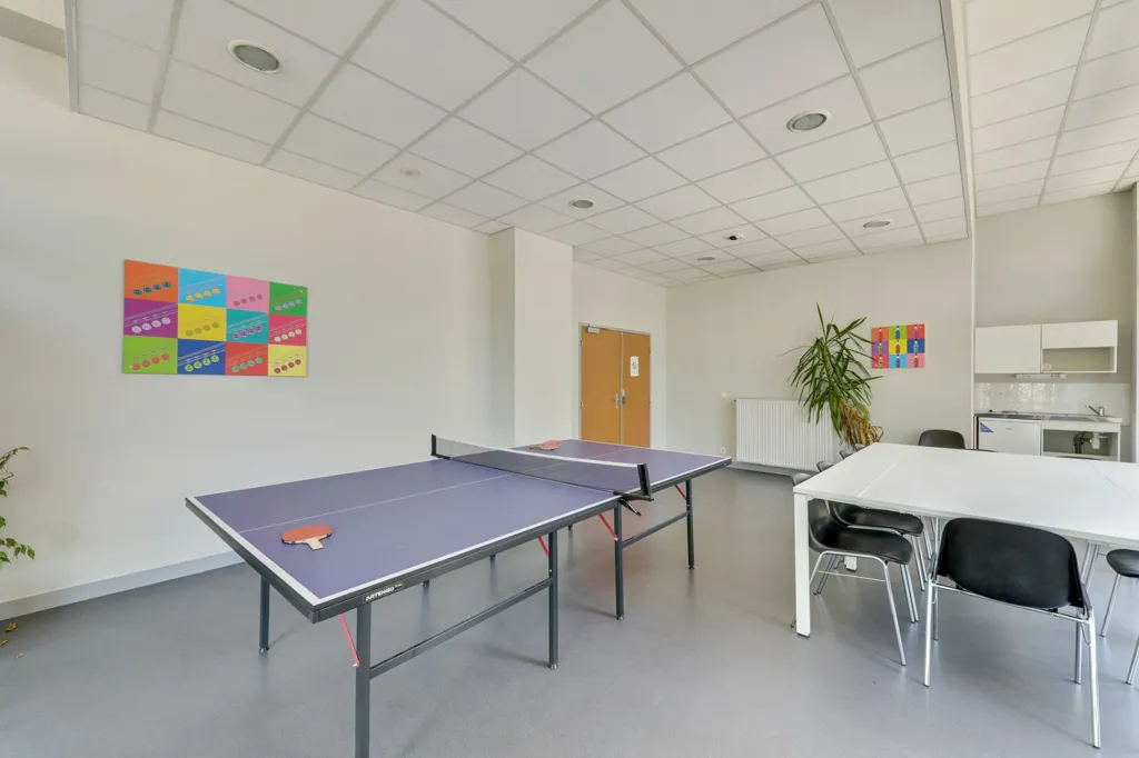 Toad - Student Residence Apartment in Échirolles
