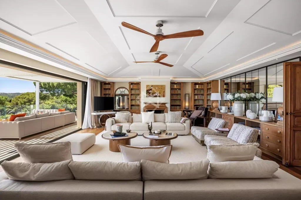 Soggiorno - Waterfront Villa with Pool in Ramatuelle