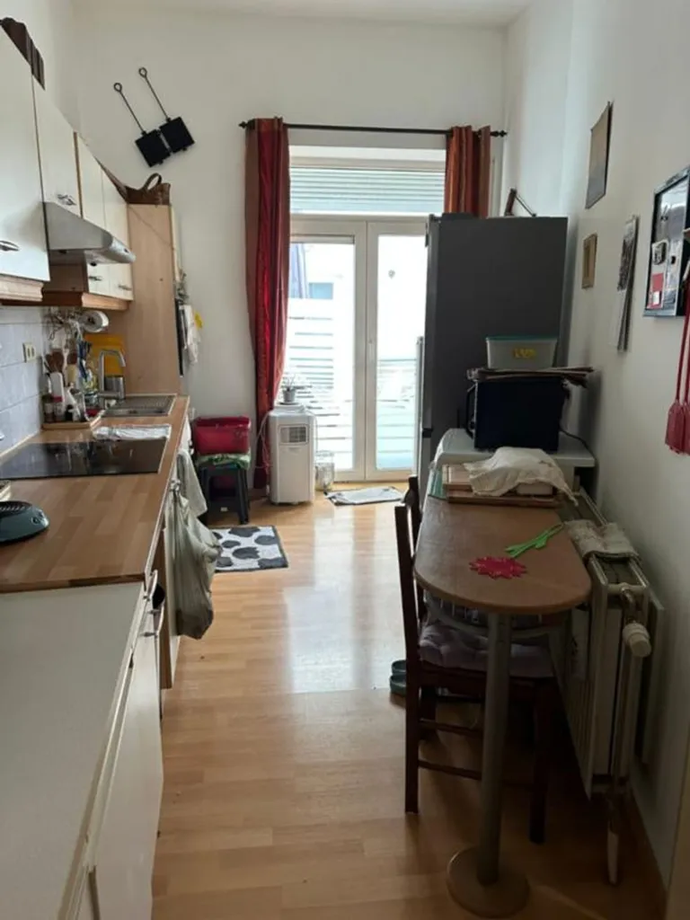 Cucina - Versatile Apartment in Perwez