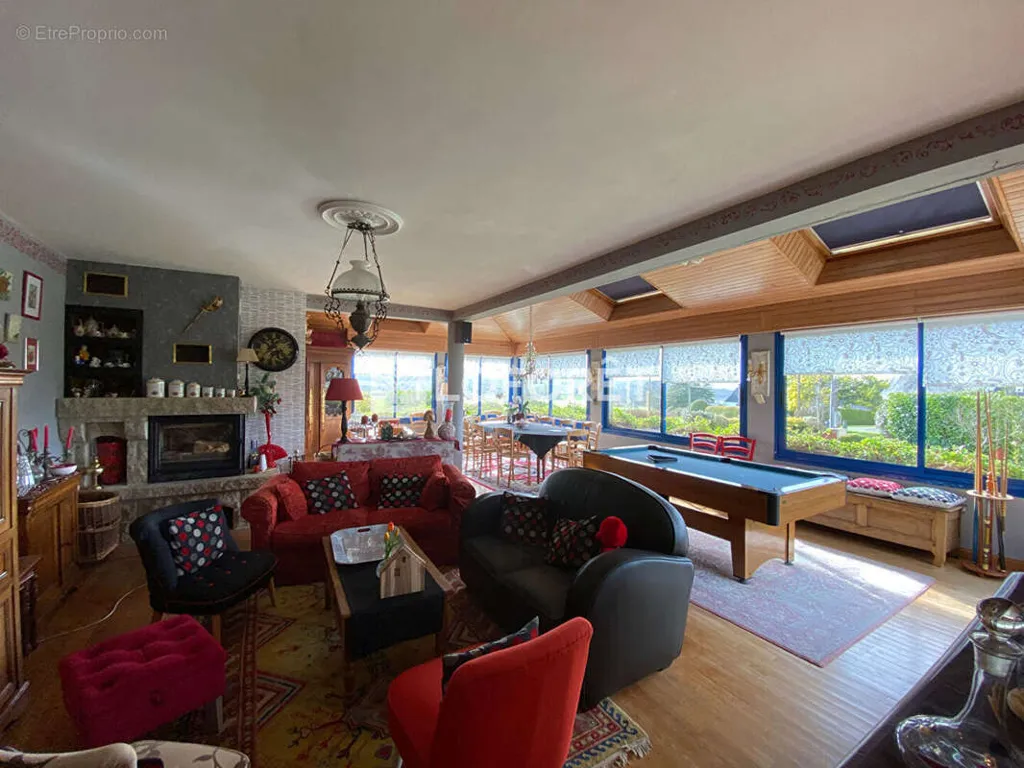 Séjour - Maison avec Jacuzzi et Vue sur Trieux à Paimpol