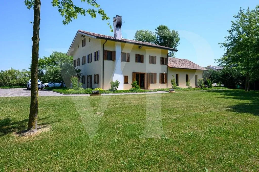 Välivaade - Renovated Farmhouse by Canal in Caorle
