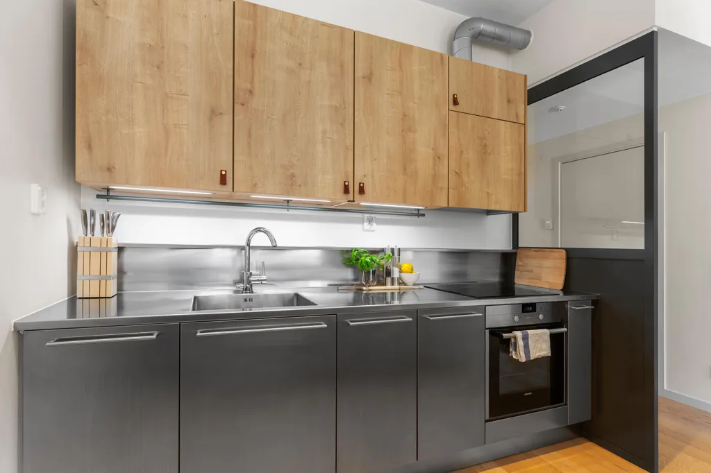 Cucina - Modern 2-Bedroom with West Balcony in Brf Arkaden