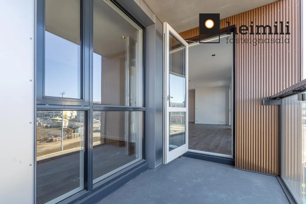 Rõdu - Apartment with East View in Reykjavik