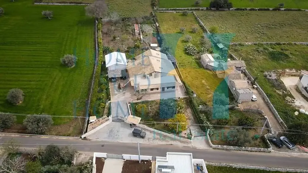 Vue aérienne - Rustic Villa with Ornamental Garden in Modica