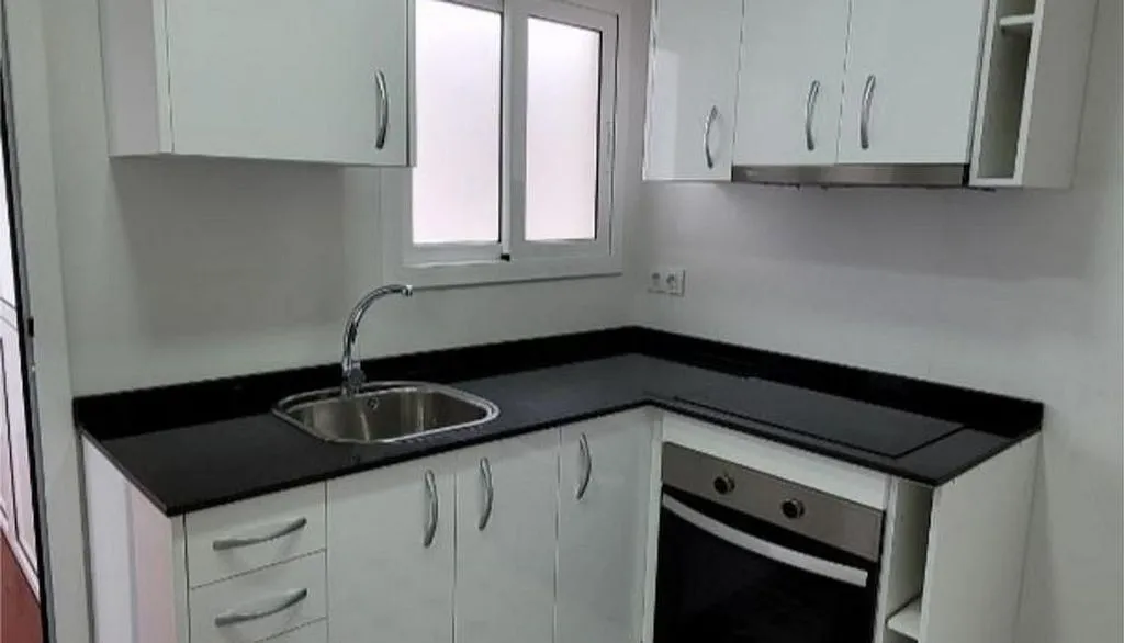 Cuisine - Apartment with Balcony in Barceloneta
