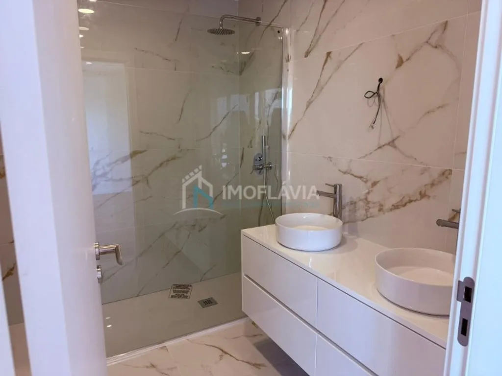 Vannitoad - New Luxury House with Panoramic Views in Chaves