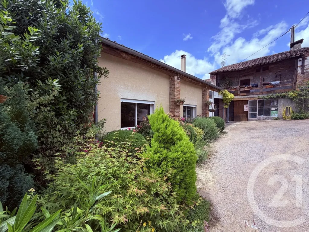 Giardino - 13-Unit Property with Pool in Albi