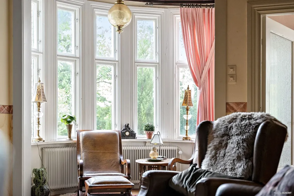 Living Room - Historic Manor with River View in Blekinge
