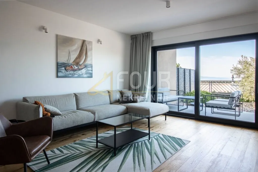 Elutuba - Luxury Villa with Sea View in Kostrena