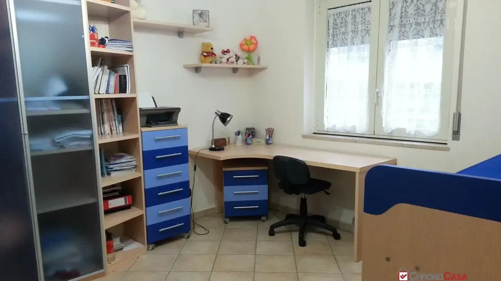 Bureau - Apartment with Balcony in Messina
