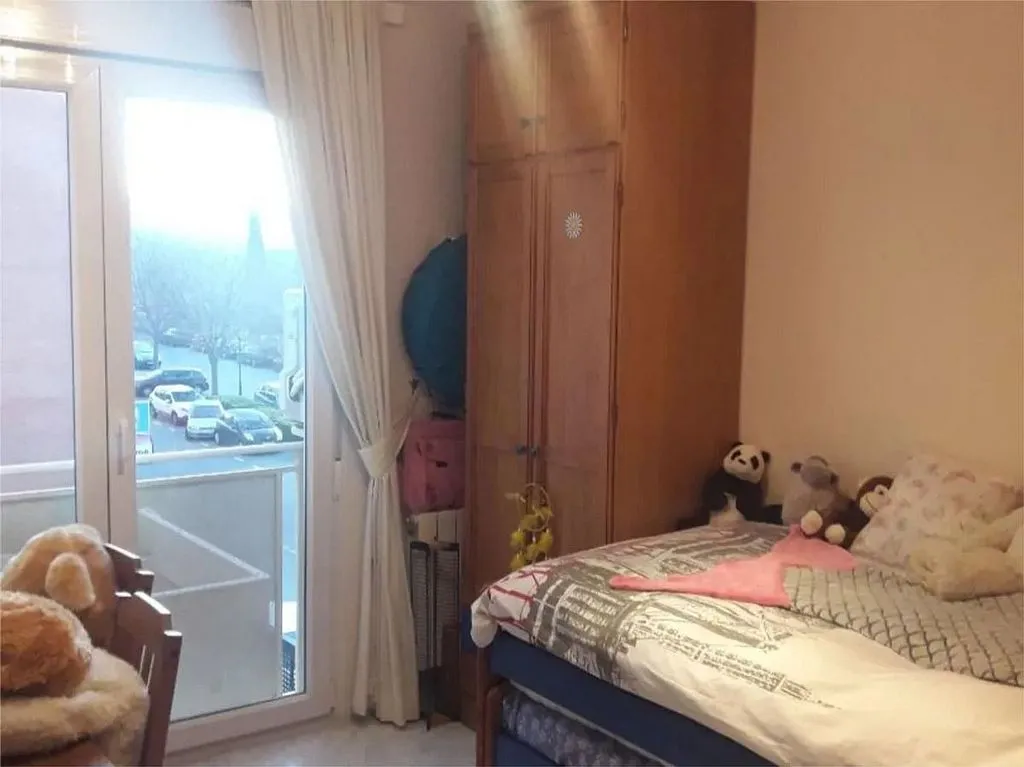 Magamistoad - Apartment with Balcony in Granada