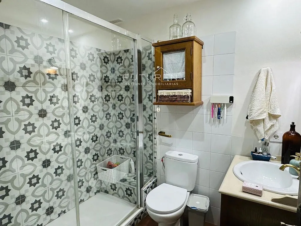 Salles de bain - Semi-detached House with Air Conditioning in La Línea de la Concepción