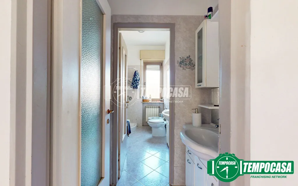 Salles de bain - Spacious Apartment with Balcony in Valenza