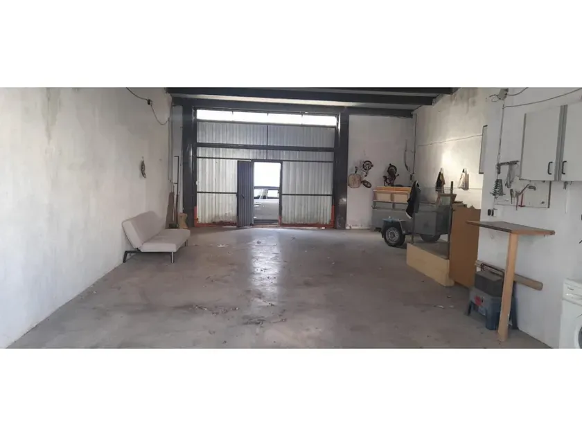 Garage - Chalet with Large Patio in Villarrobledo