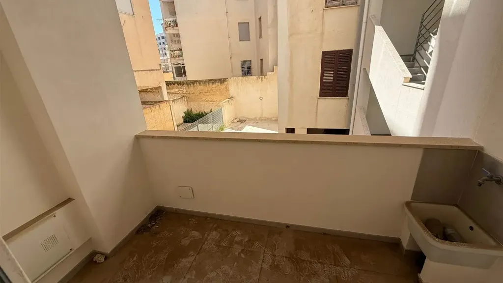 Balcony - Newly Built Apartment with Balcony in Marsala