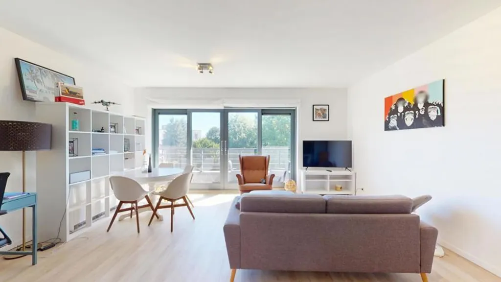 Elutuba - Bright Apartment with Terrace in Schaerbeek