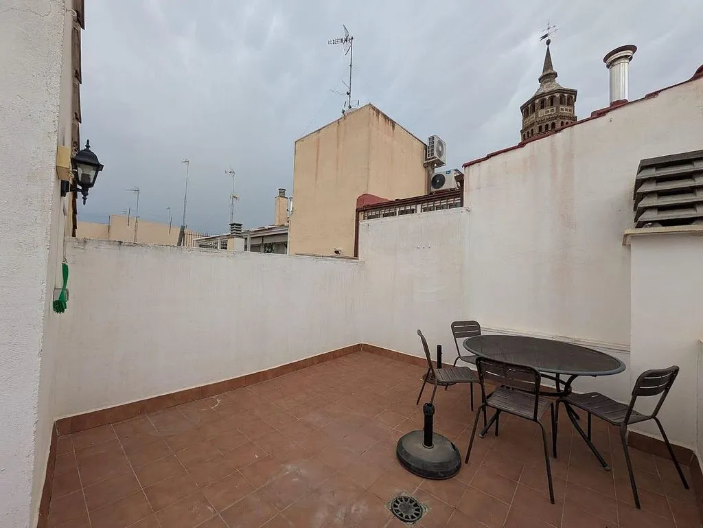 Jardin - Duplex with Balcony and Terrace in San Pablo