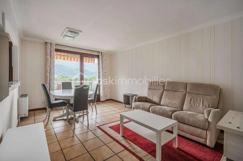 Elutuba - Bright T4 Apartment with Balcony in Grenoble