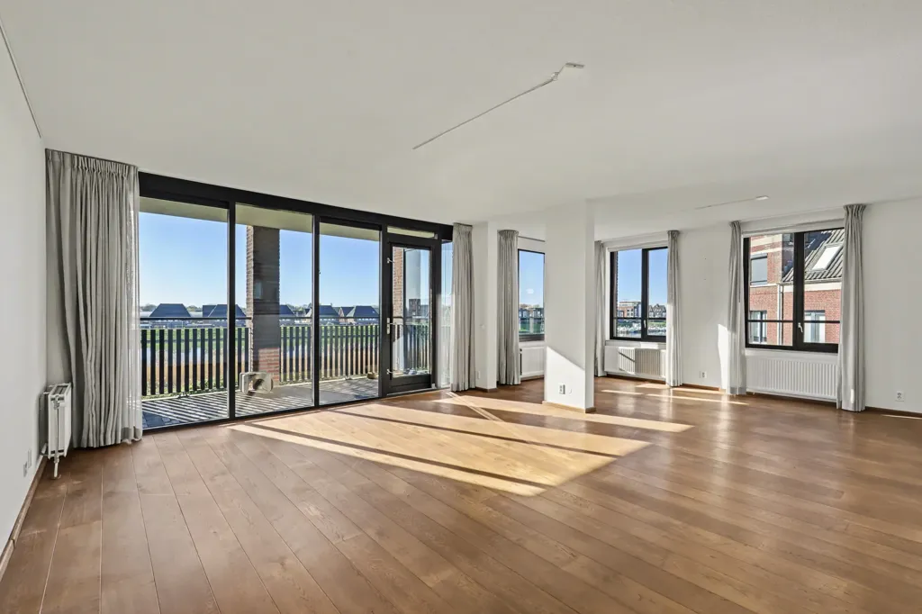 Elutuba - Corner Flat with River View in Brandepoort