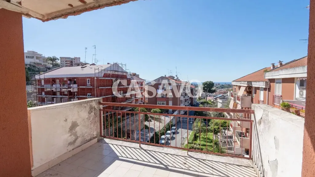 Balcon - Apartment with Balcony in Messina