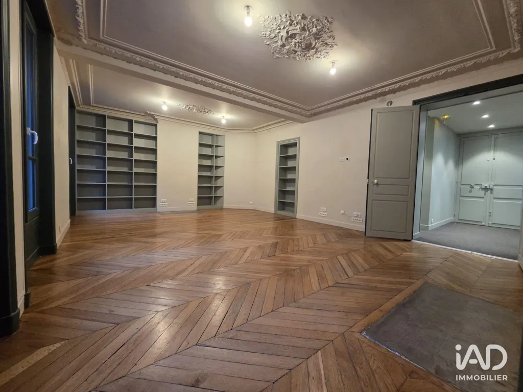 Elutuba - Prestigious Office in Paris 6th Arrondissement