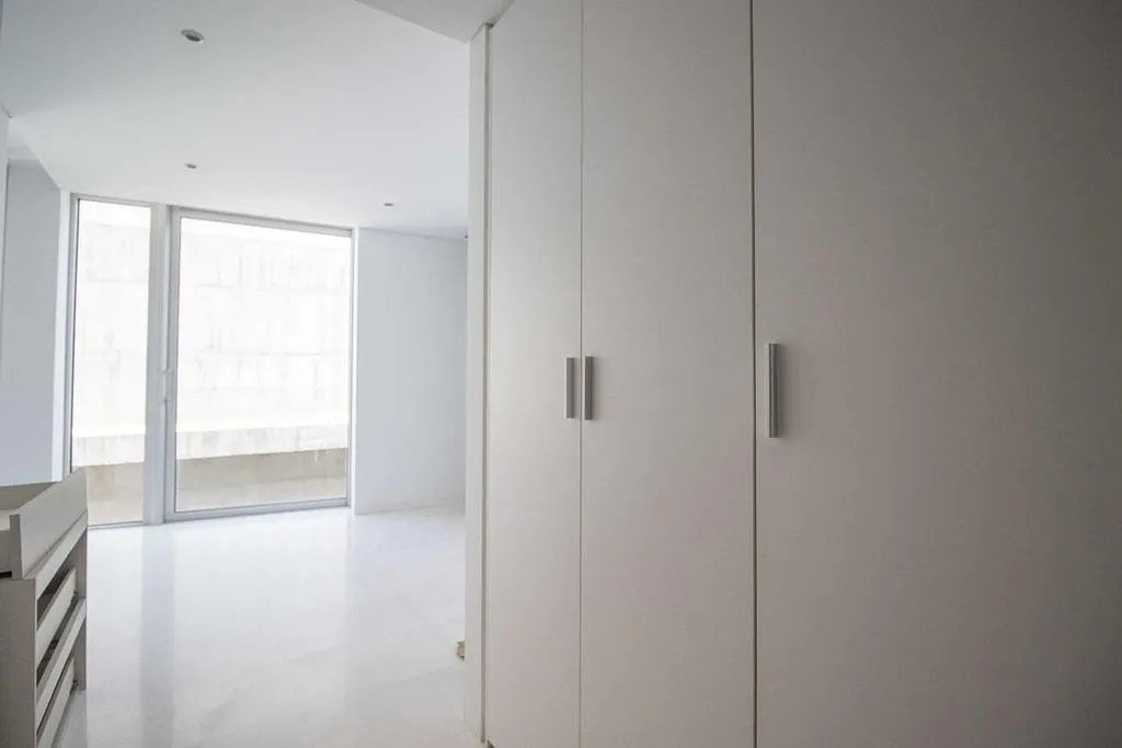 Pièces - Contemporary Townhouse with Pool in Ifara