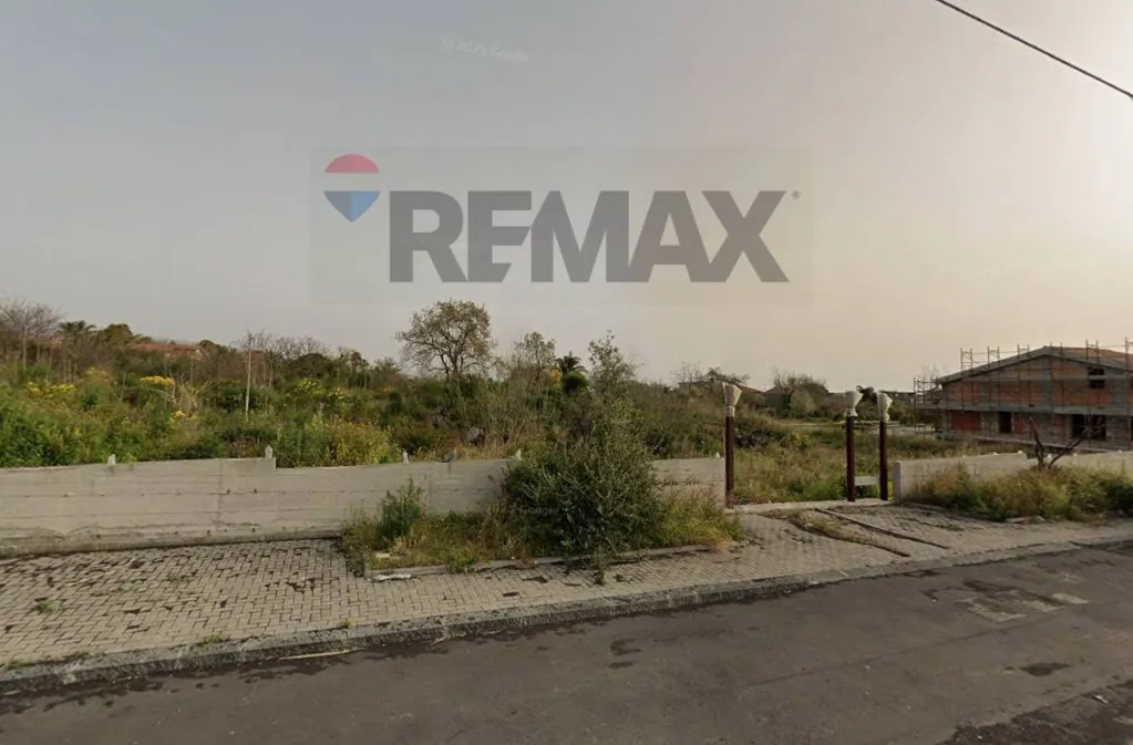 Giardino - Buildable Land in Acireale with Development Potential