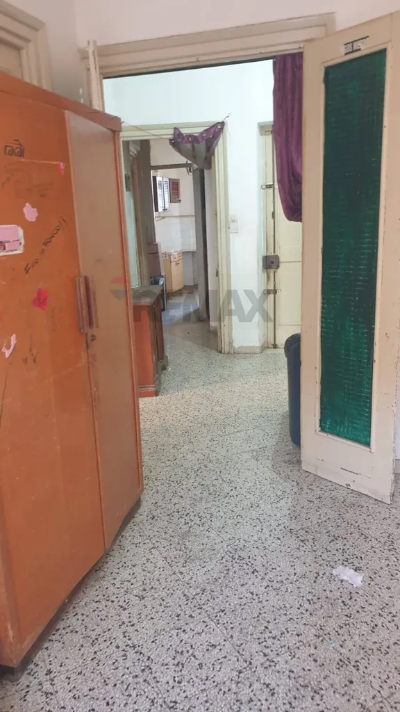 Ingresso - Appartamento con tre balconi nel centro storico di Palermo