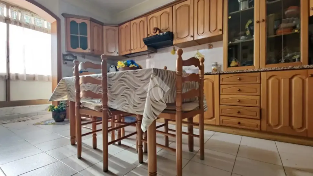Salle à manger - Third Floor Flat with Balcony in Villagrazia