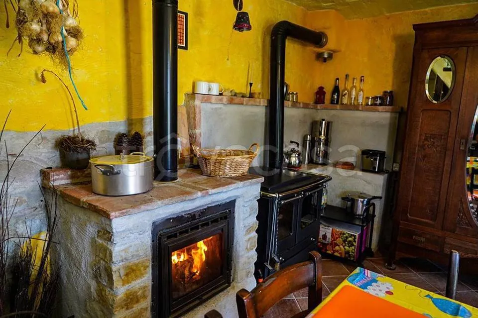Söögituba - Restored Rustic Homes with Garden in Cortemilia