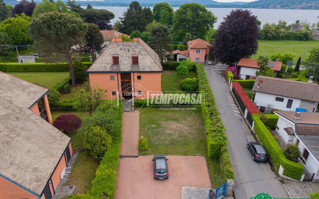 Vue aérienne - Trilocale with Private Garden near Lake Lesa