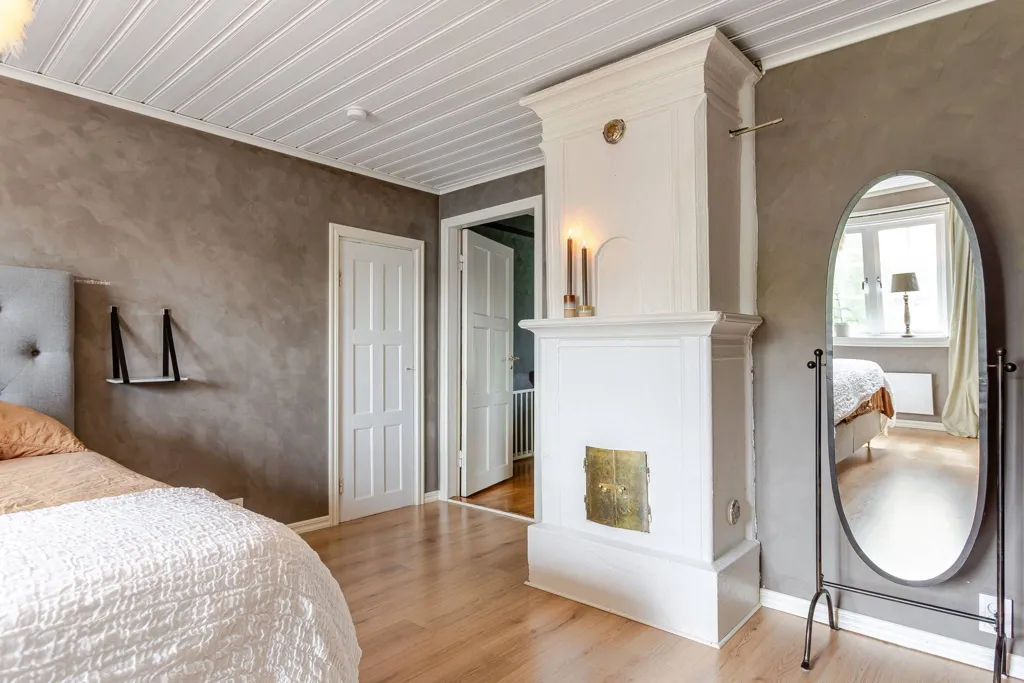 Magamistoad - Charming Red Cottage with Garage in Jönköping