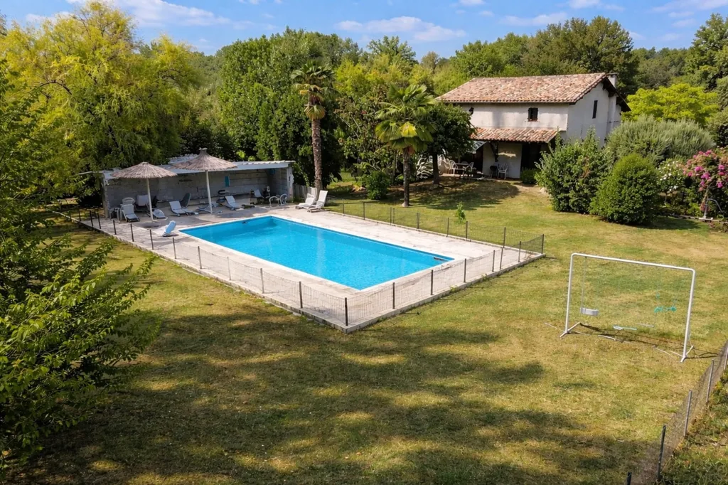 Õhuvaade - Villa with Pool in Quiet Lot-et-Garonne Setting