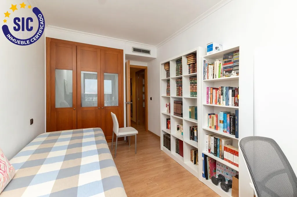 Magamistoad - Premium Penthouse with Pool in Mislata