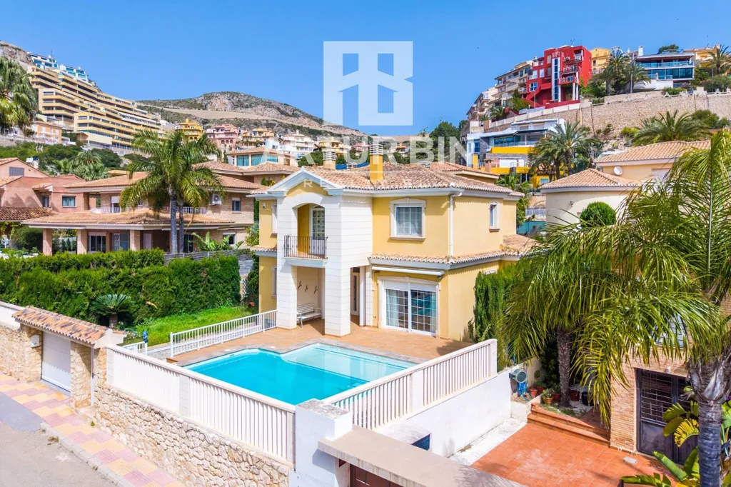 Bassein - Villa with Private Pool in Cullera Raco