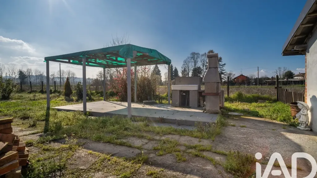 Giardino - Villa with Garden in Crescentino