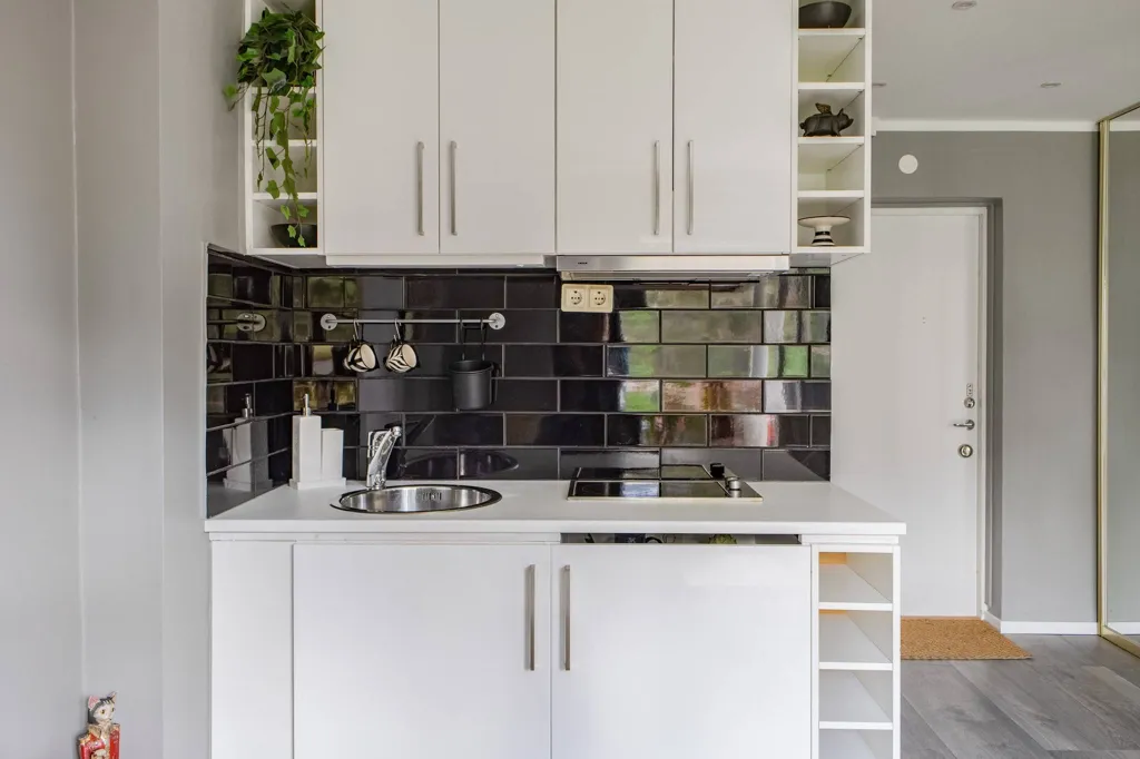 Cuisine - Studio Flat with Balcony in Enköping