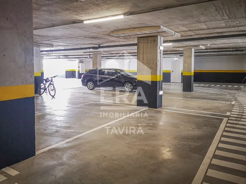 Garage - New Flat with Pool in Fuseta, Olhão
