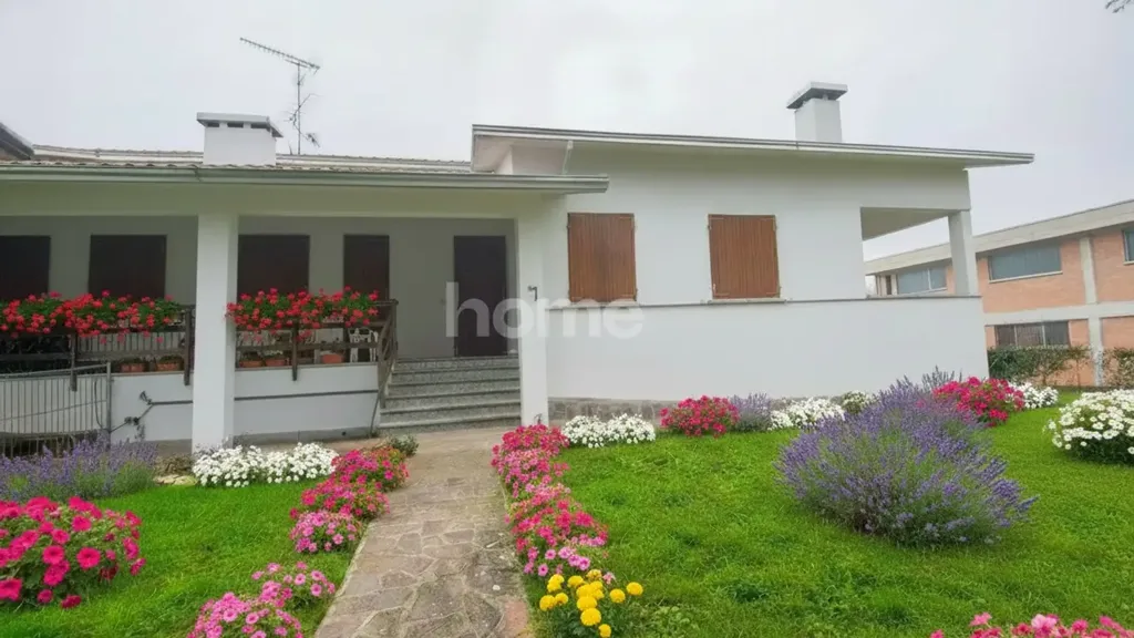 Extérieur - Villa with Solar Panels in Albinea