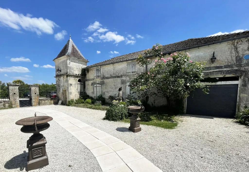 Jardin - Château du XVIIIe avec gîte indépendant à Cognac