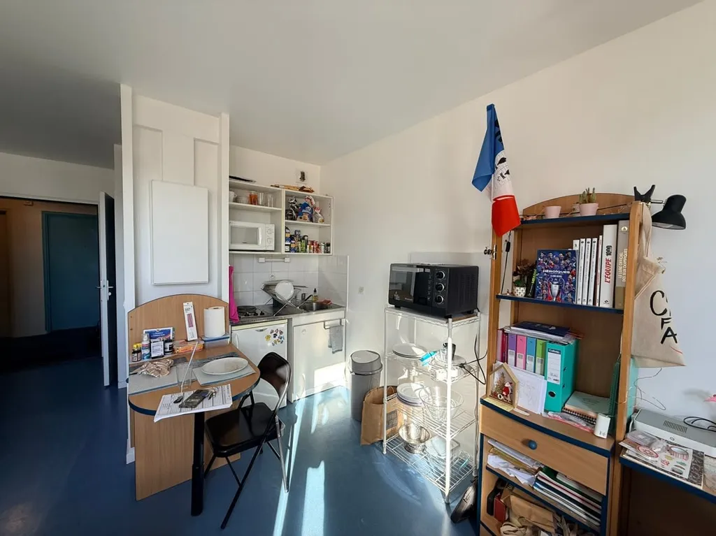 Kitchen - Studio for Investment in Issy Val de Seine