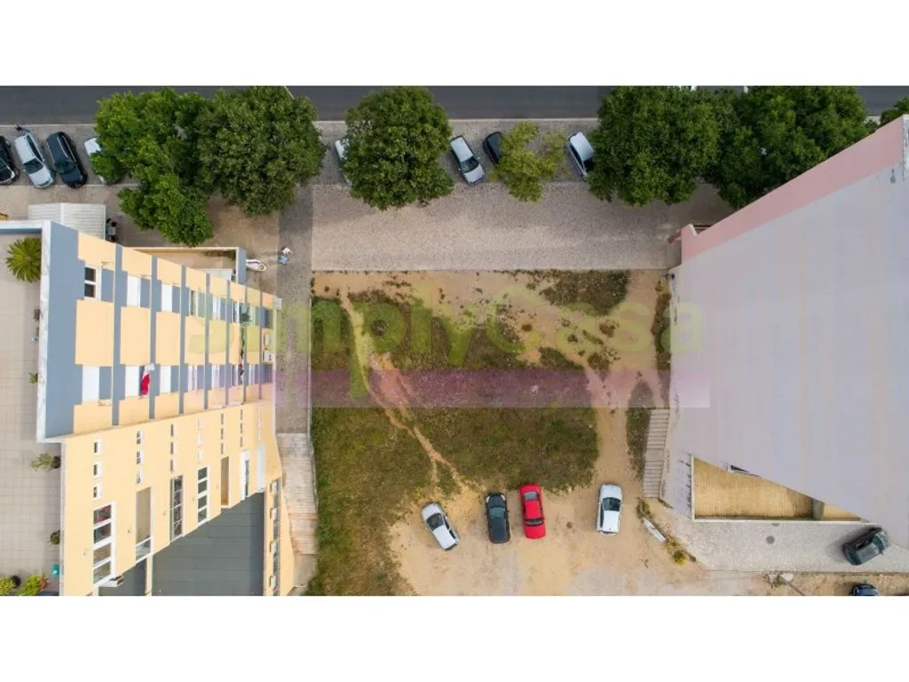 Õhuvaade - Construction Land with Approved Project in Setúbal